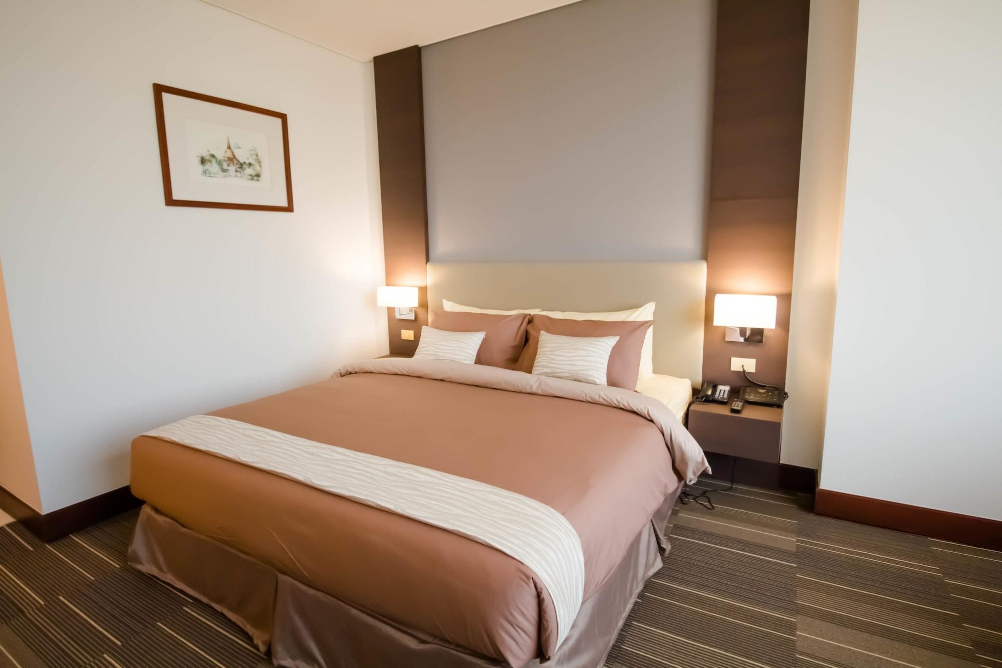 Fortune Hotel Korat- Sha Plus Nakhonratchasima Exterior photo