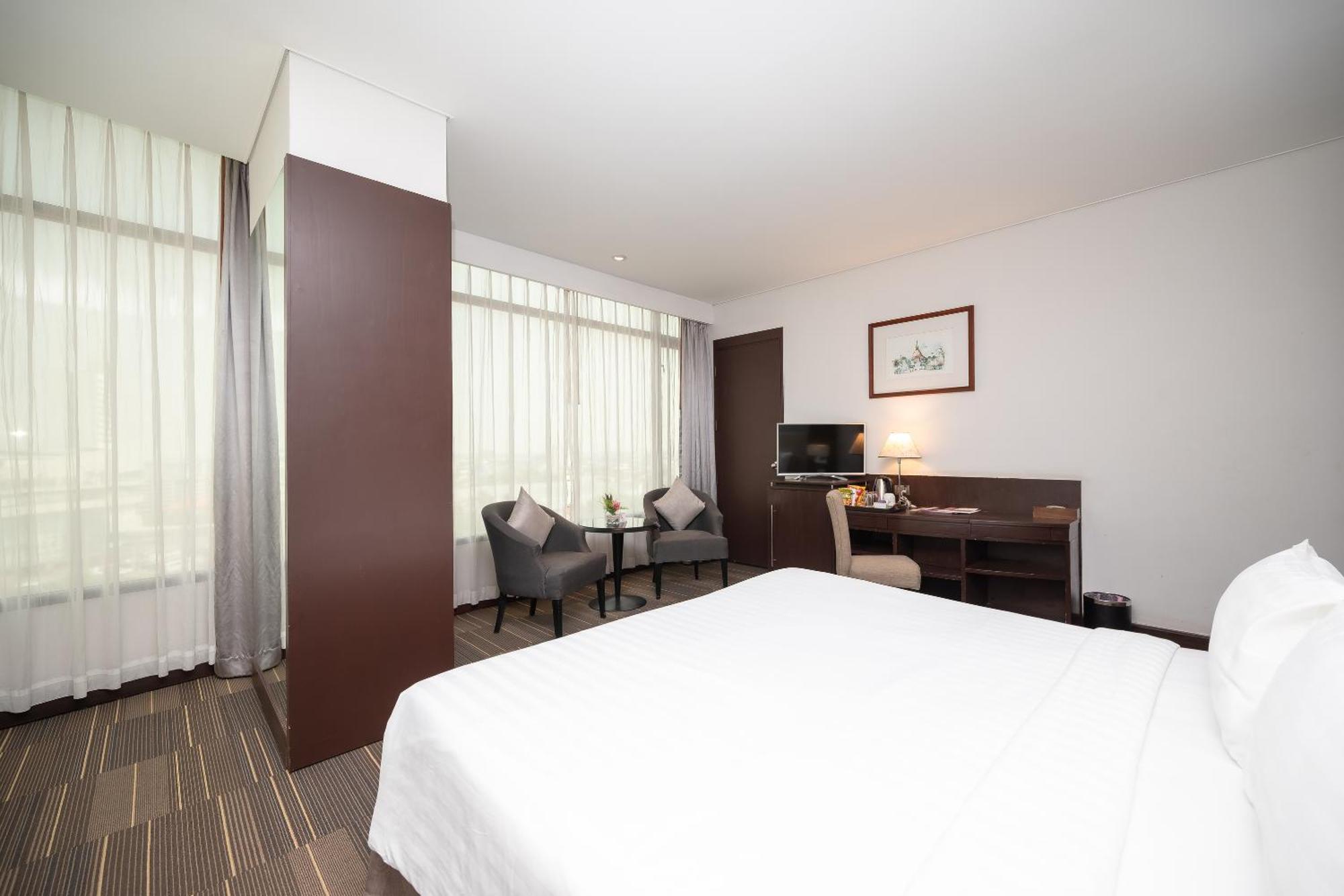 Fortune Hotel Korat- Sha Plus Nakhonratchasima Exterior photo