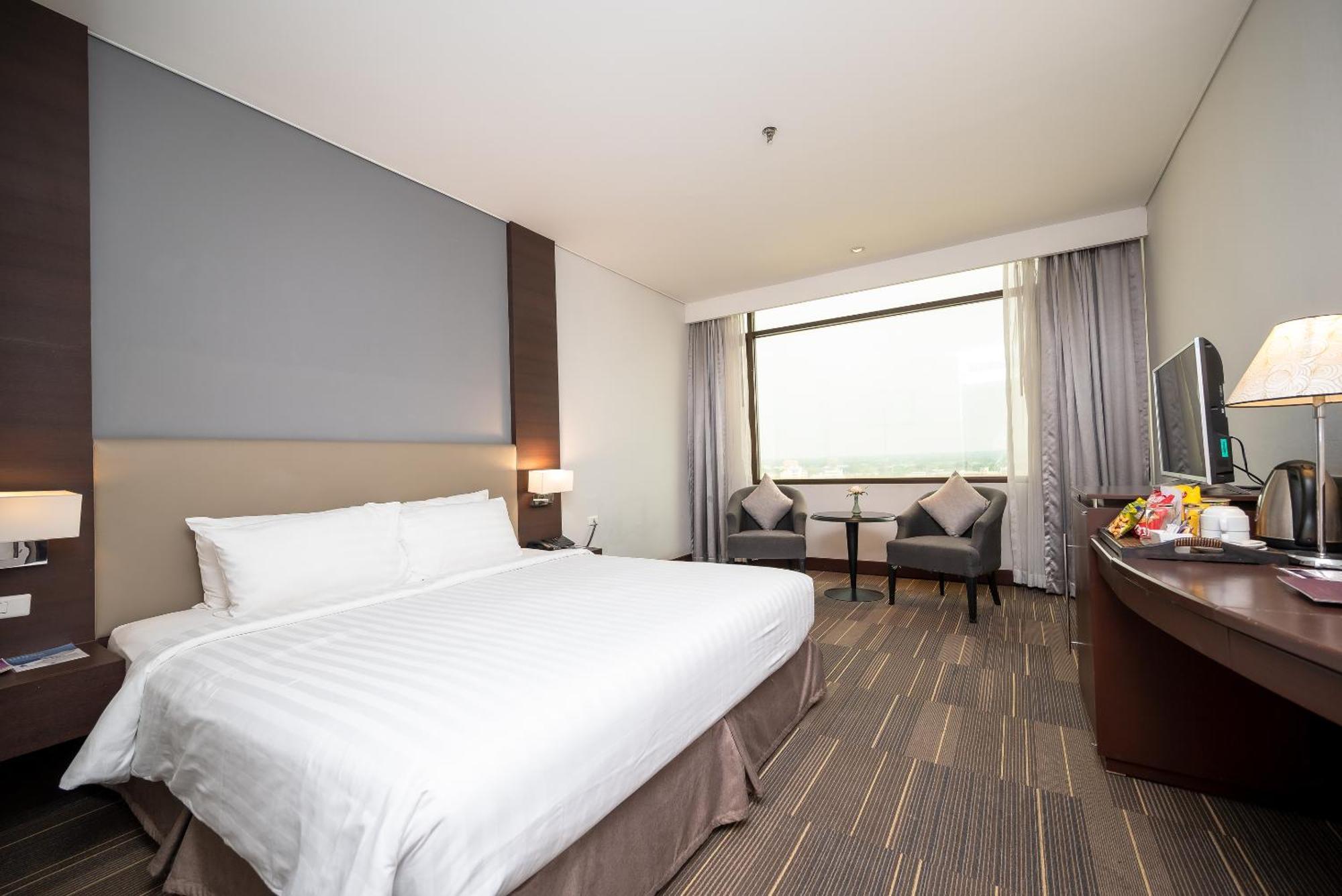 Fortune Hotel Korat- Sha Plus Nakhonratchasima Exterior photo