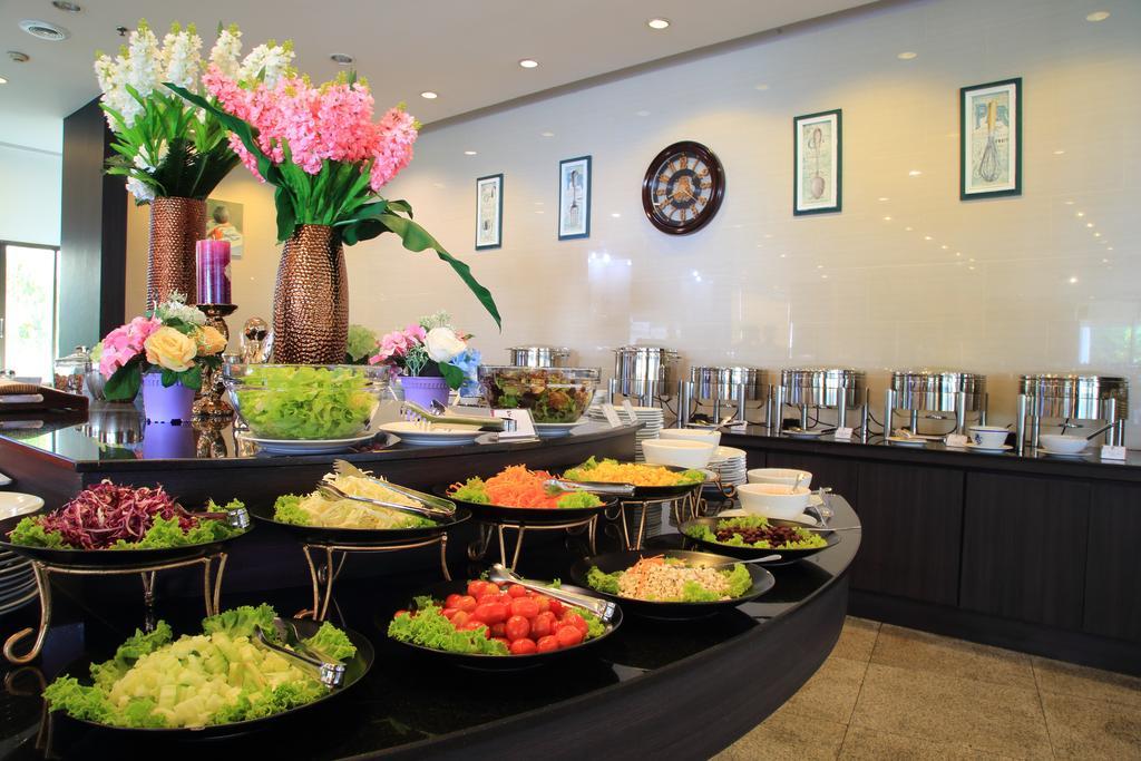 Fortune Hotel Korat- Sha Plus Nakhonratchasima Exterior photo
